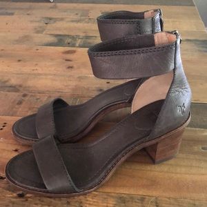 Frye sandals barely worn size 91/2